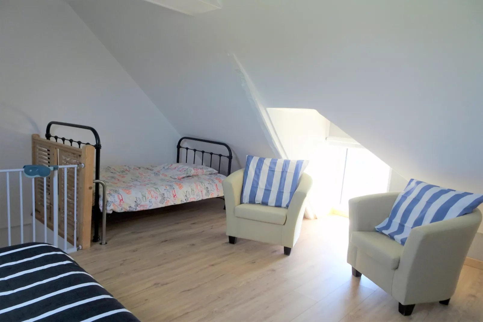 Holiday home in Bricqueville sur Mer - Slaapkamer