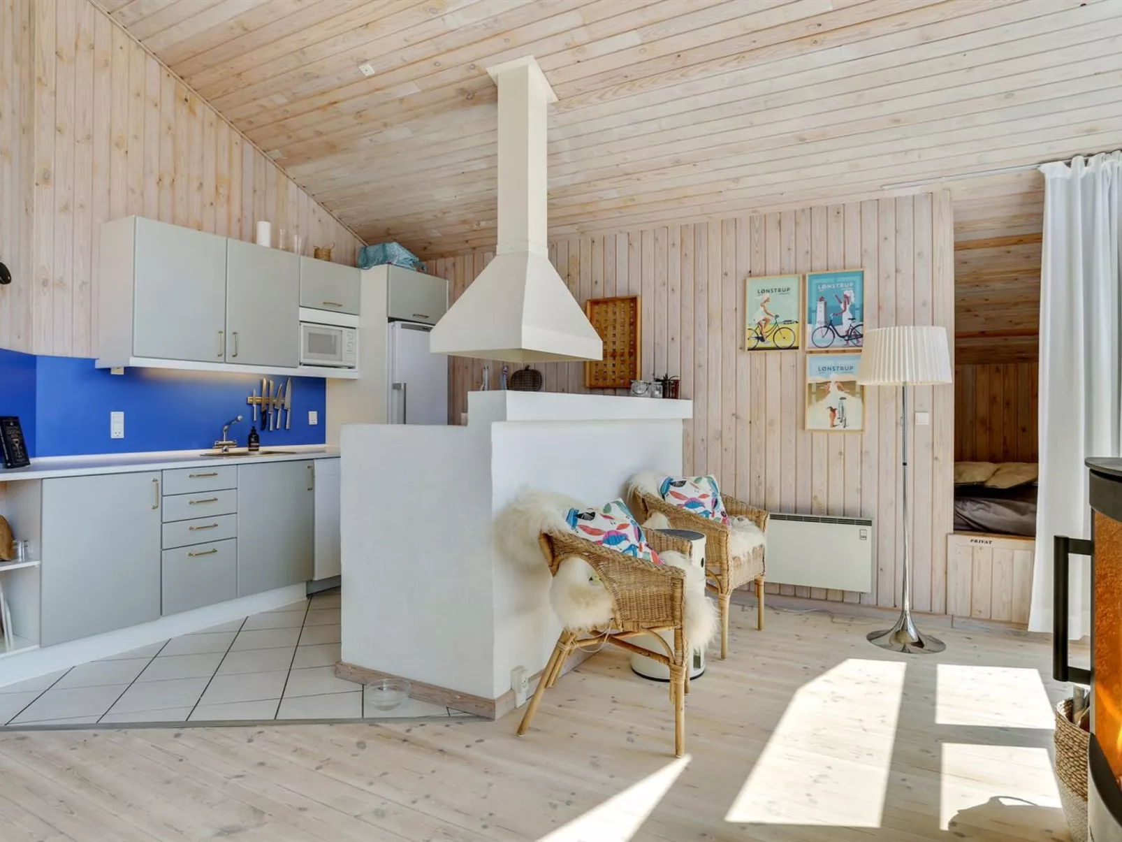 "Alexandria" - 1.5km from the sea - Binnen