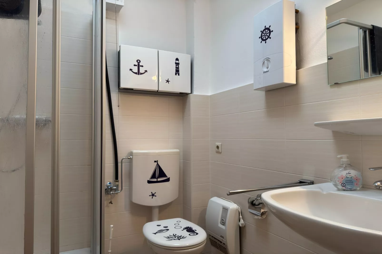 Ferienhaus Seeigel - Badkamer