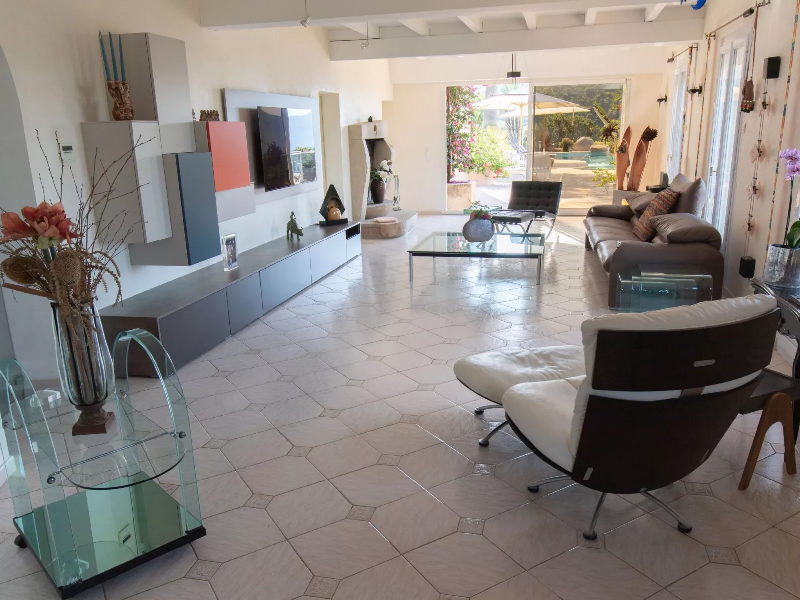 "La Capitelle" - Image-tags.info