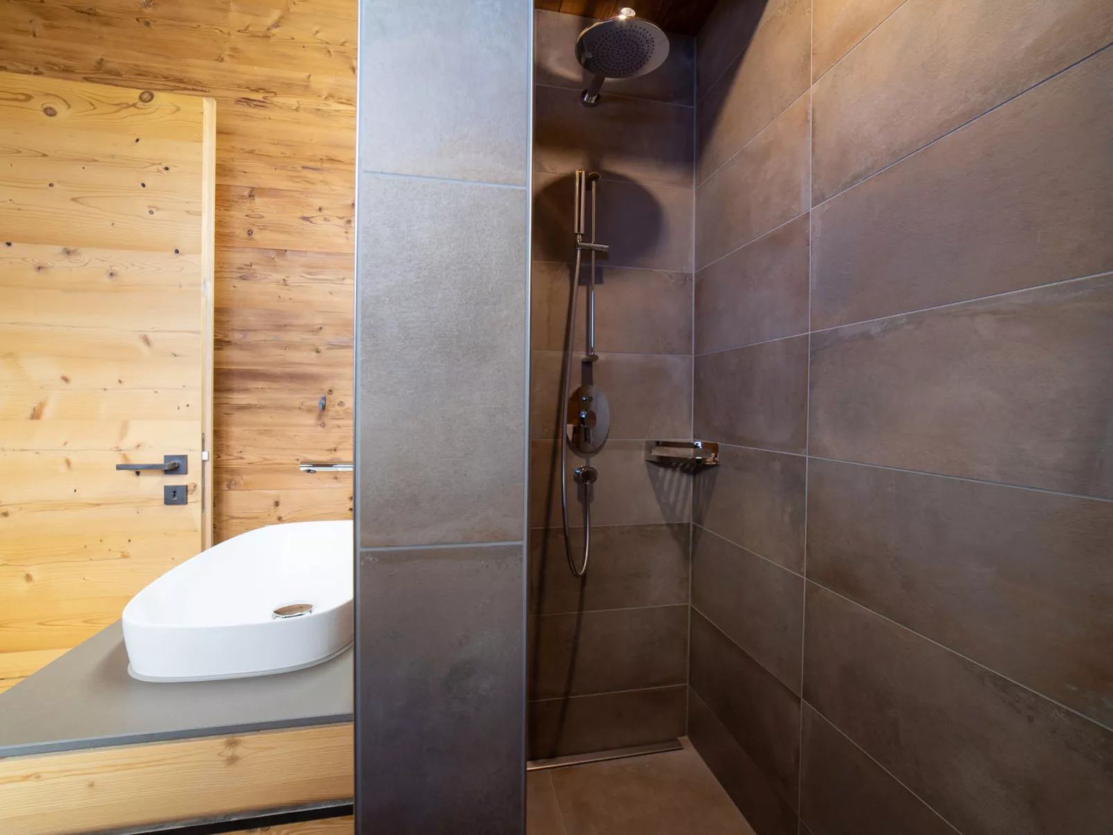 Chalet Brisi - Binnen