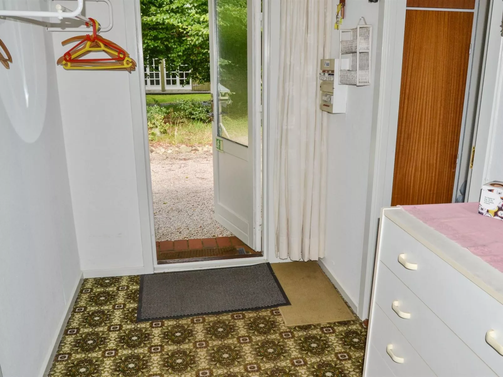 "Friderica" - 30km from the sea - Binnen