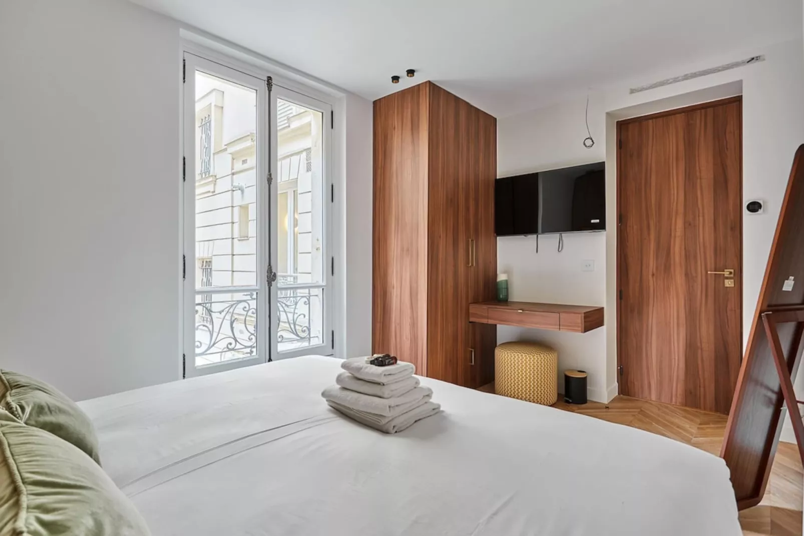 ECURIES 2 NEW - Niet-getagd