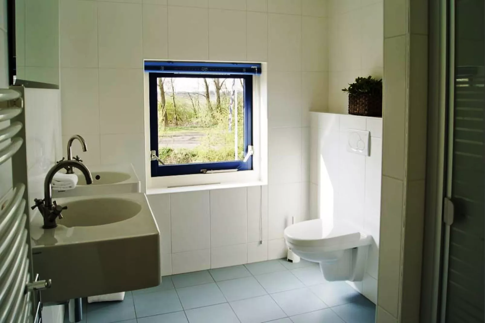 Vakantiepark Bergumermeer 6 - Badkamer