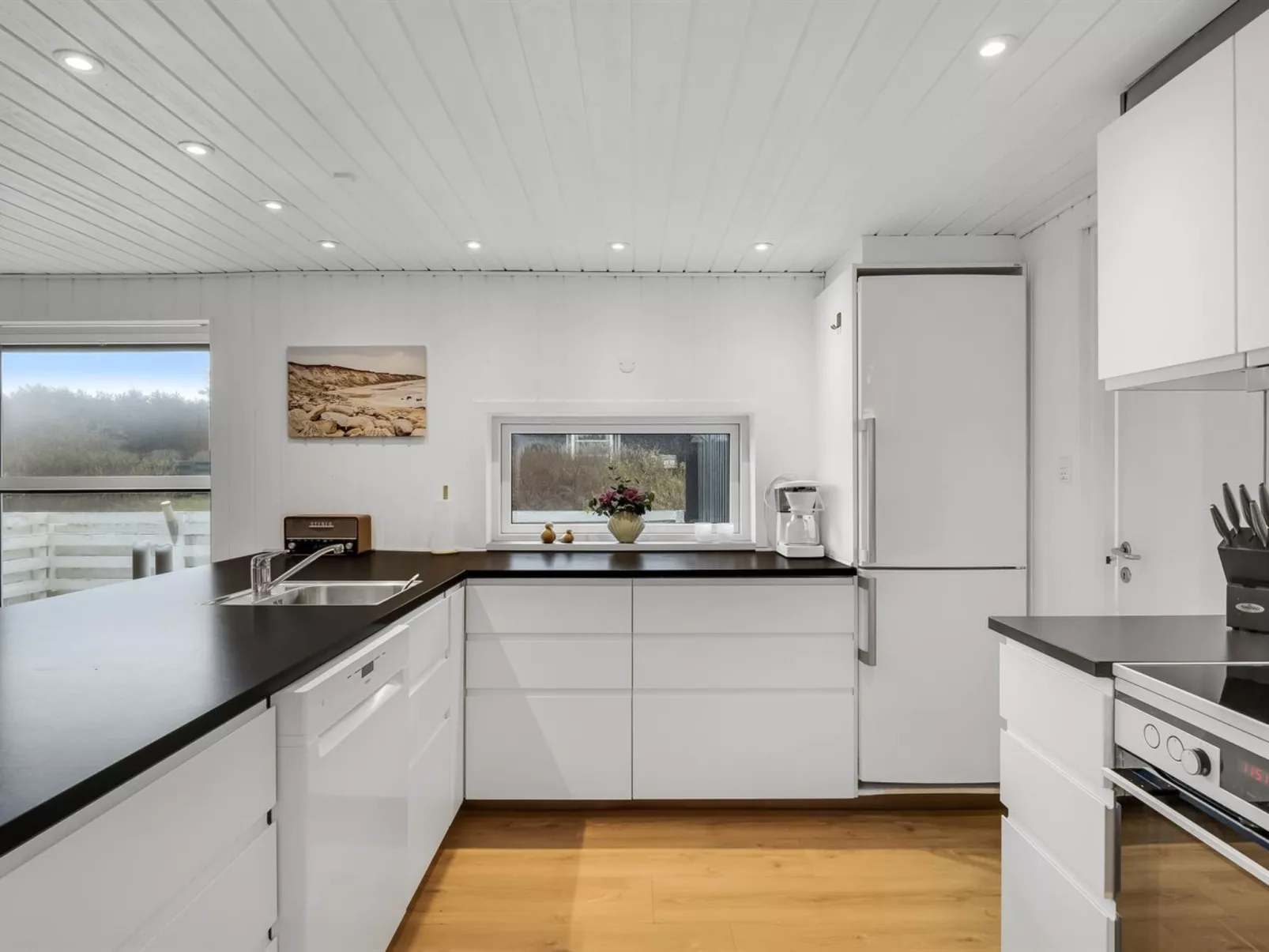 "Vilhelmiina" - 350m from the sea - Binnen