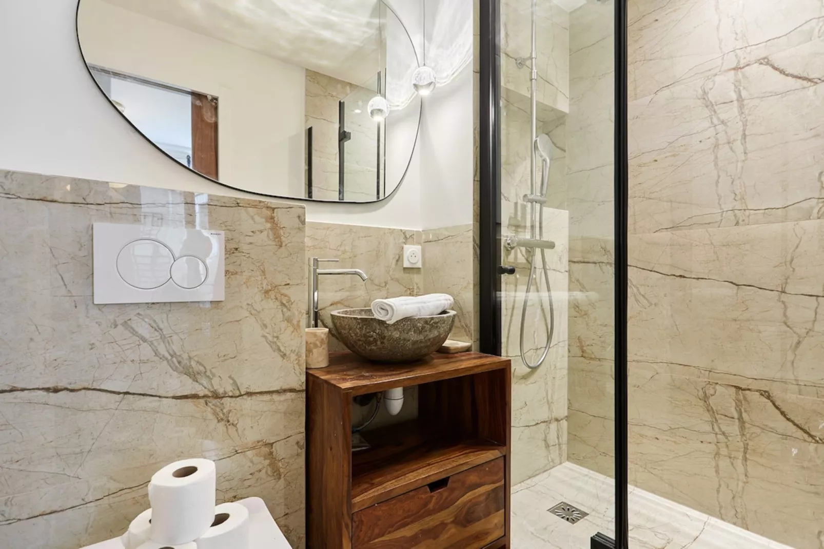 ECURIES 2 NEW - Niet-getagd