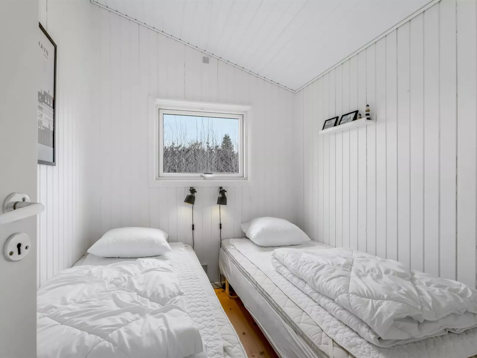 "Aarno" - 700m from the sea - Binnen