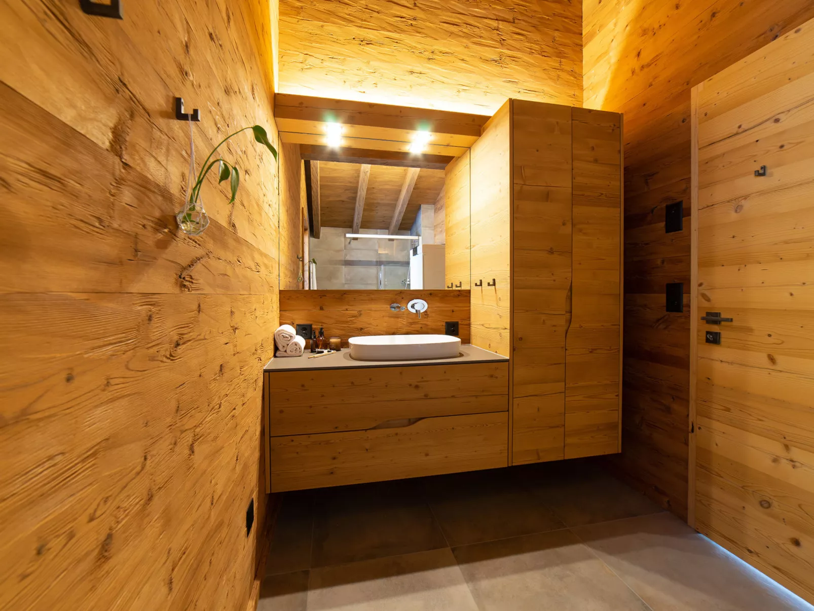 Chalet Brisi - Binnen