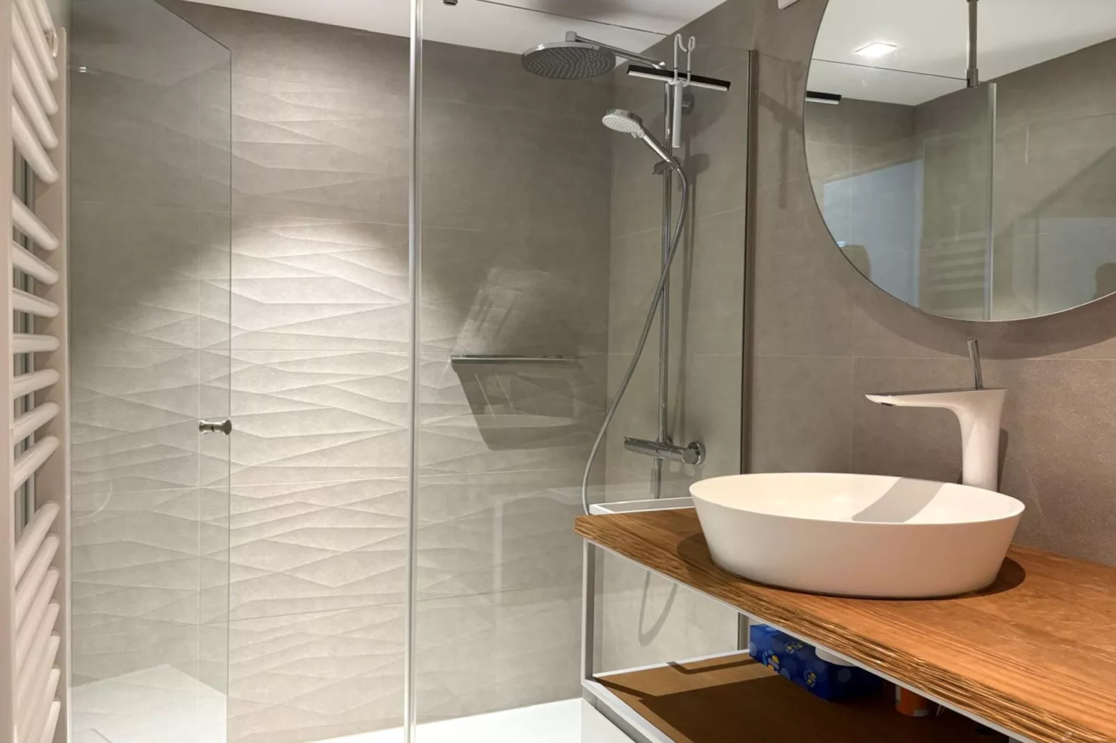 SENATOR 0902 - Badkamer