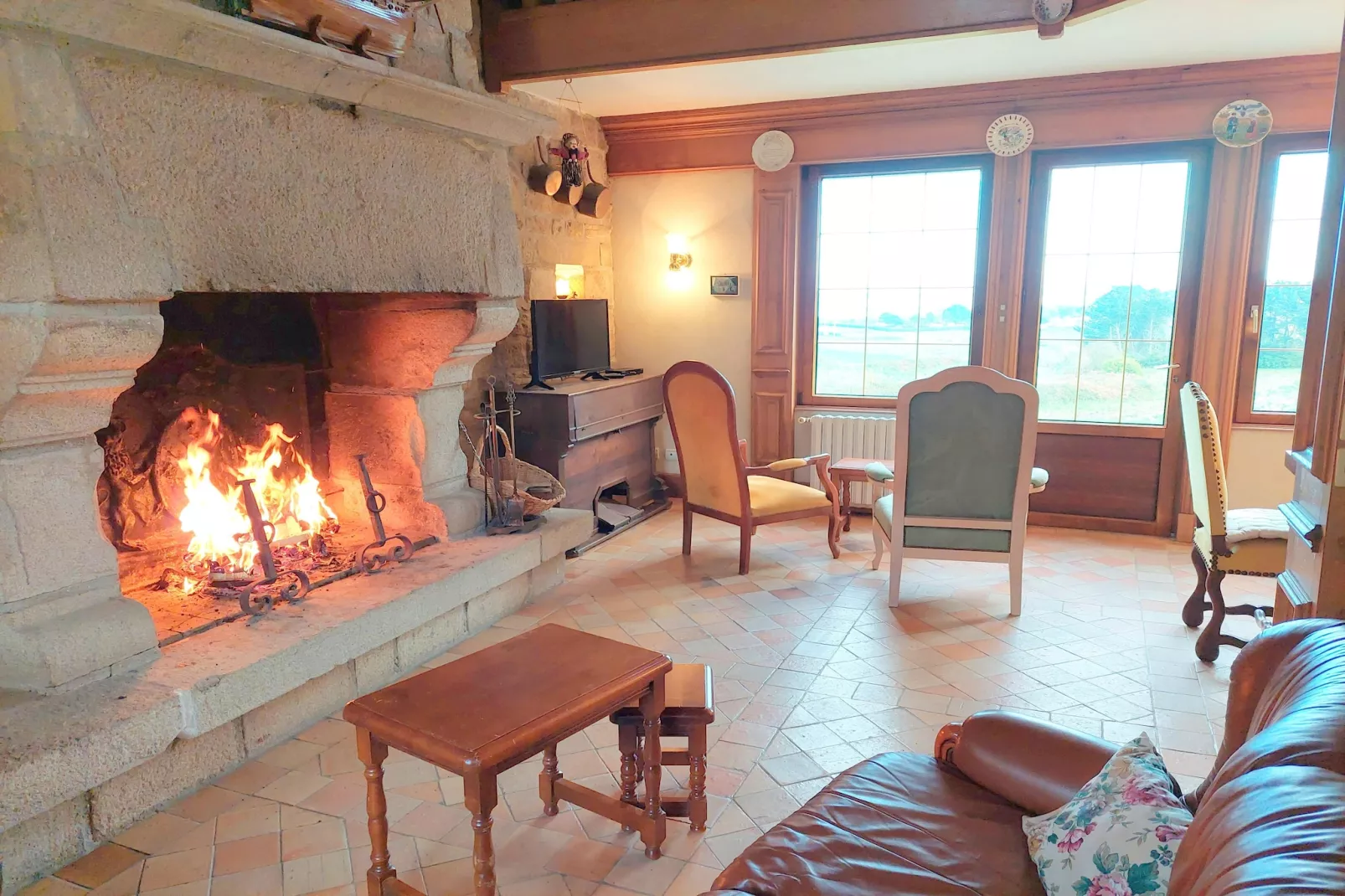 Granitsteinhaus in St Pol-de-Léon - Woonkamer