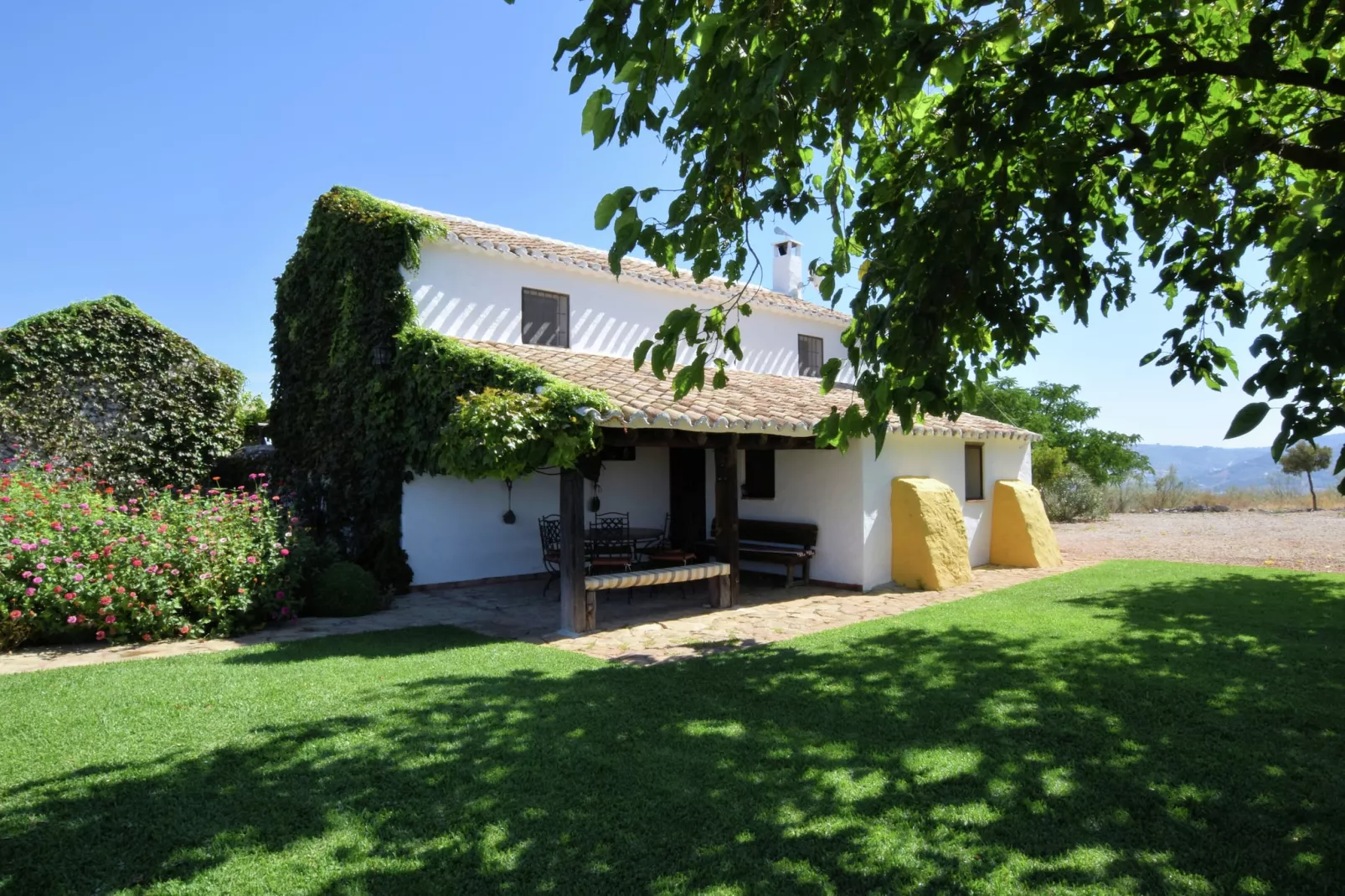Cortijo El Morron - Buitenkant zomer