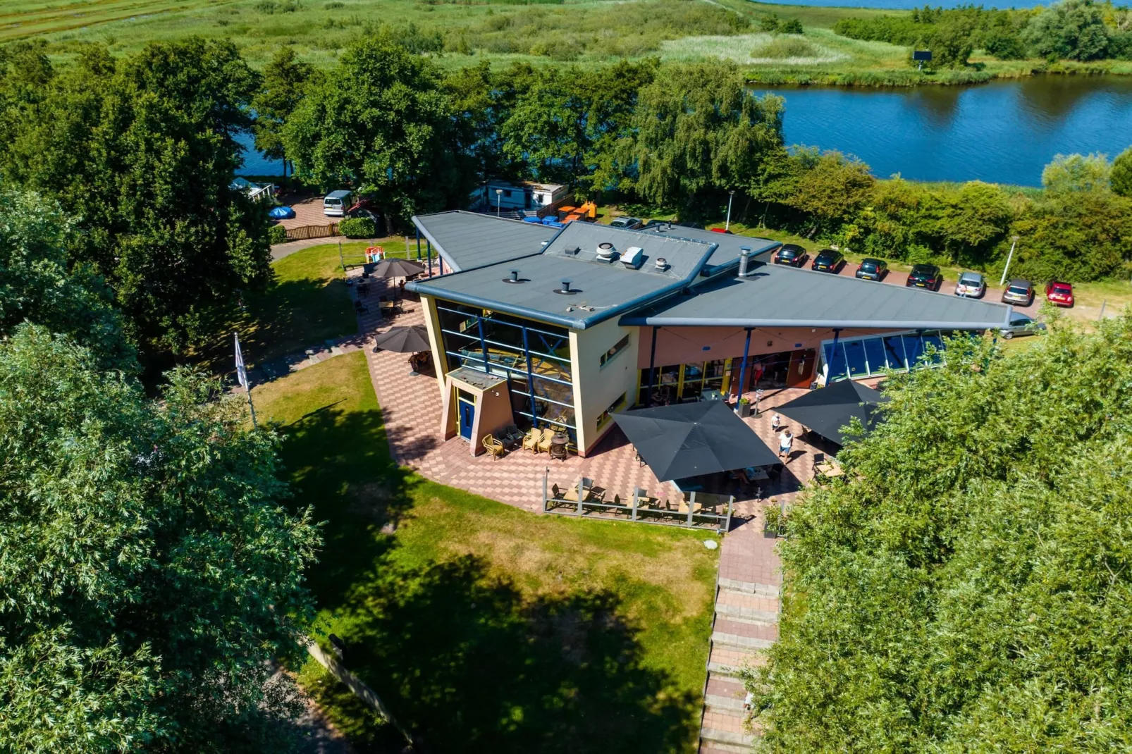 Vakantiepark Bergumermeer 7 - Parkfaciliteiten