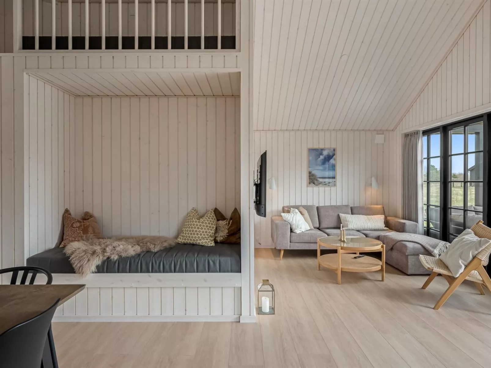 "Emin" - 2.8km from the sea - Binnen