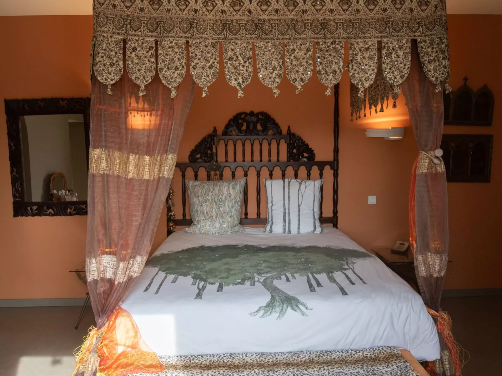 "La Capitelle" - Image-tags.info