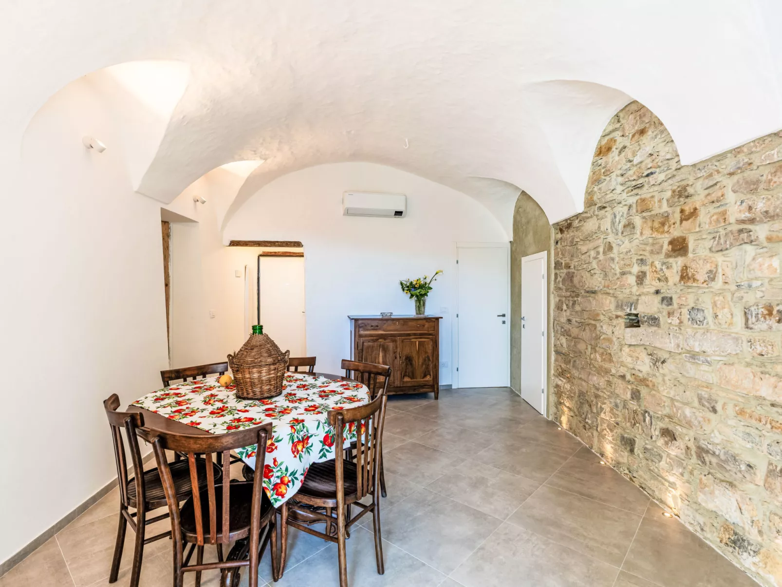 Cà Ninin de Bernà - Binnen