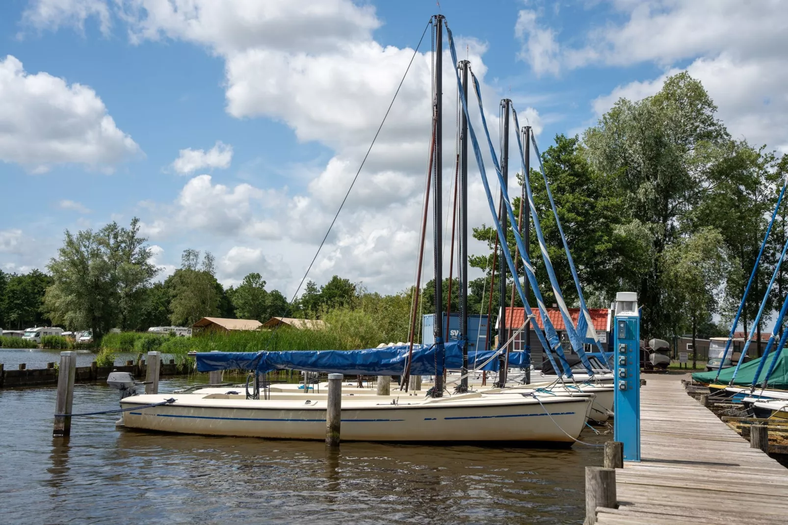 Vakantiepark Bergumermeer 6 - Gebieden zomer 1km