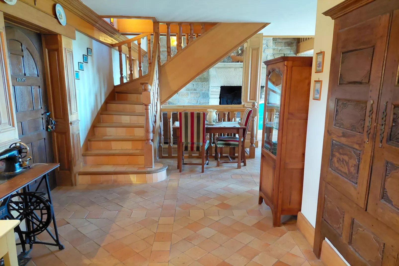 Granitsteinhaus in St Pol-de-Léon - Hal-ontvangst