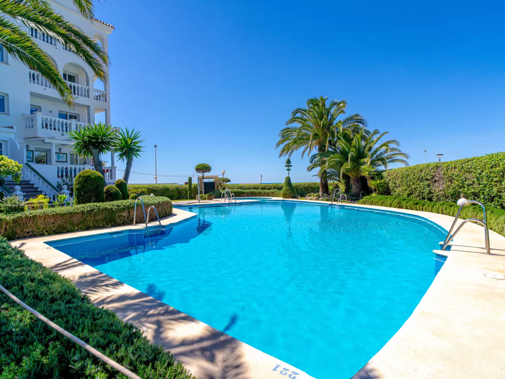 Stella Maris Beachfront 3A by Casasol