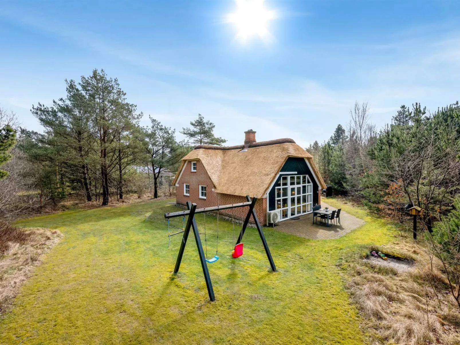 "Hunno" - 3km from the sea