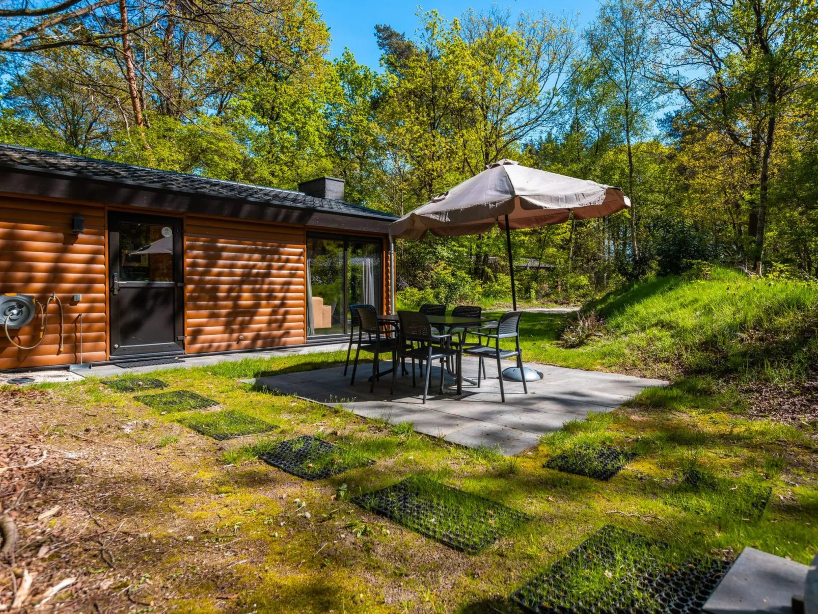 Vakantiepark De Wiltzangh - Esborg Lodge Hottub 6