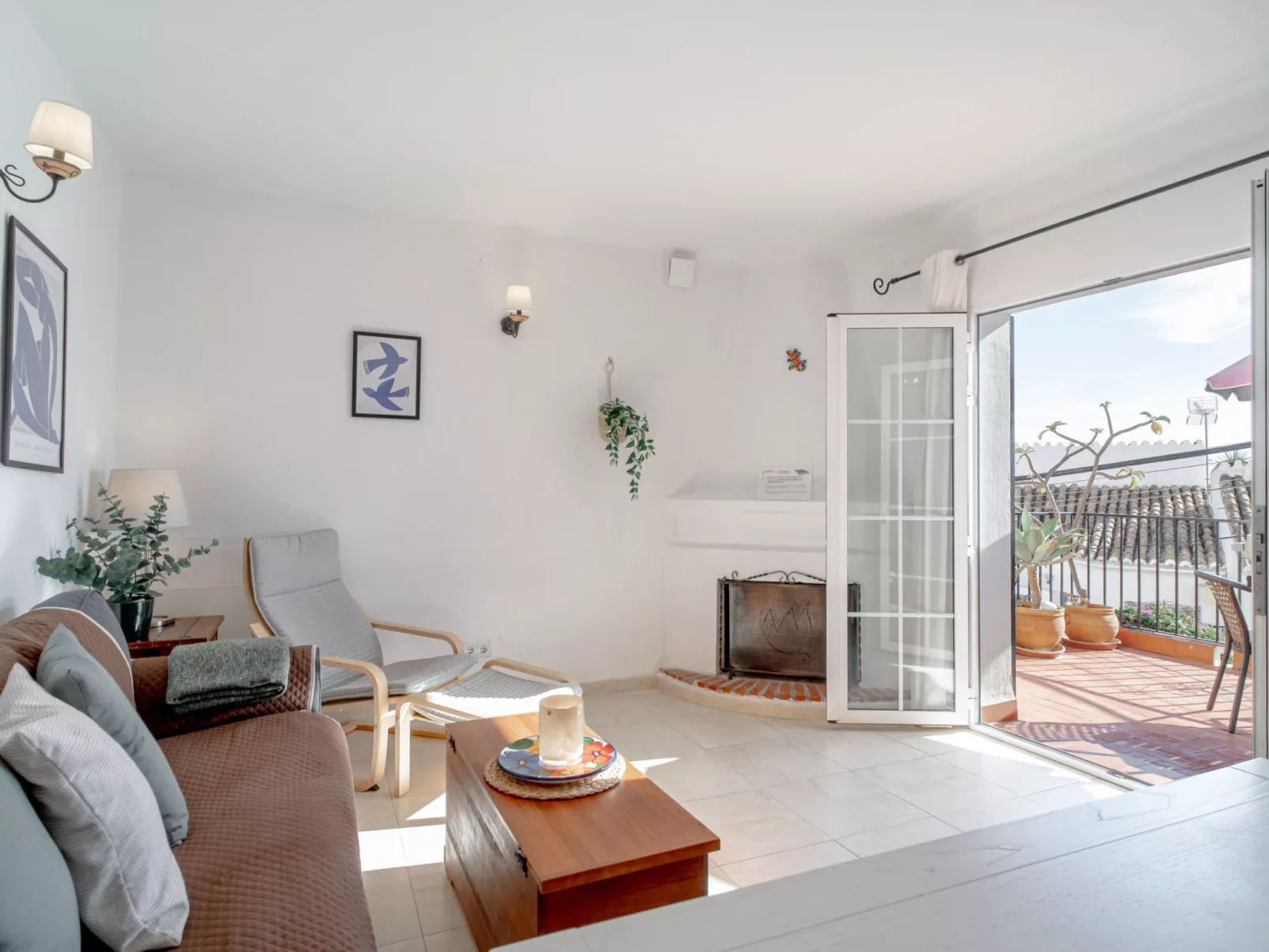 Villa Caritas Punta Lara by Casasol