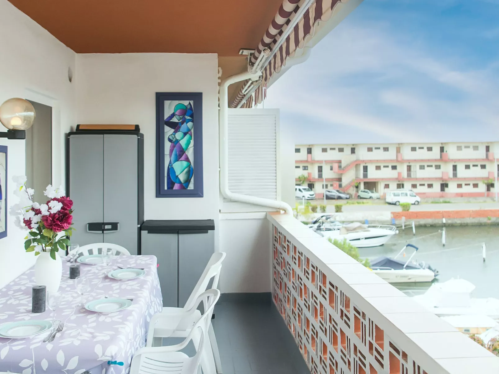 WELCS APARTAMENTO 244 EMP con terraza con vista