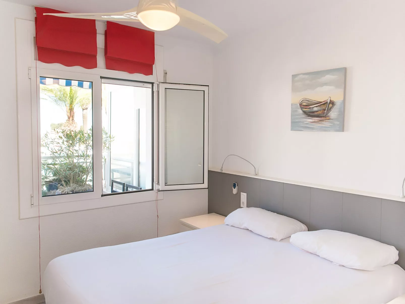 WELCS APARTAMENTO 059 EMP con vista al canal