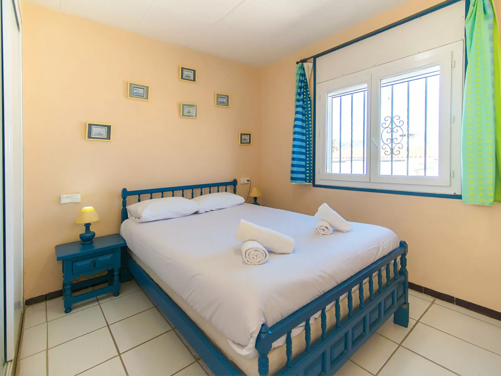 WELCS CASA  240 EMP con piscina y vista al canal