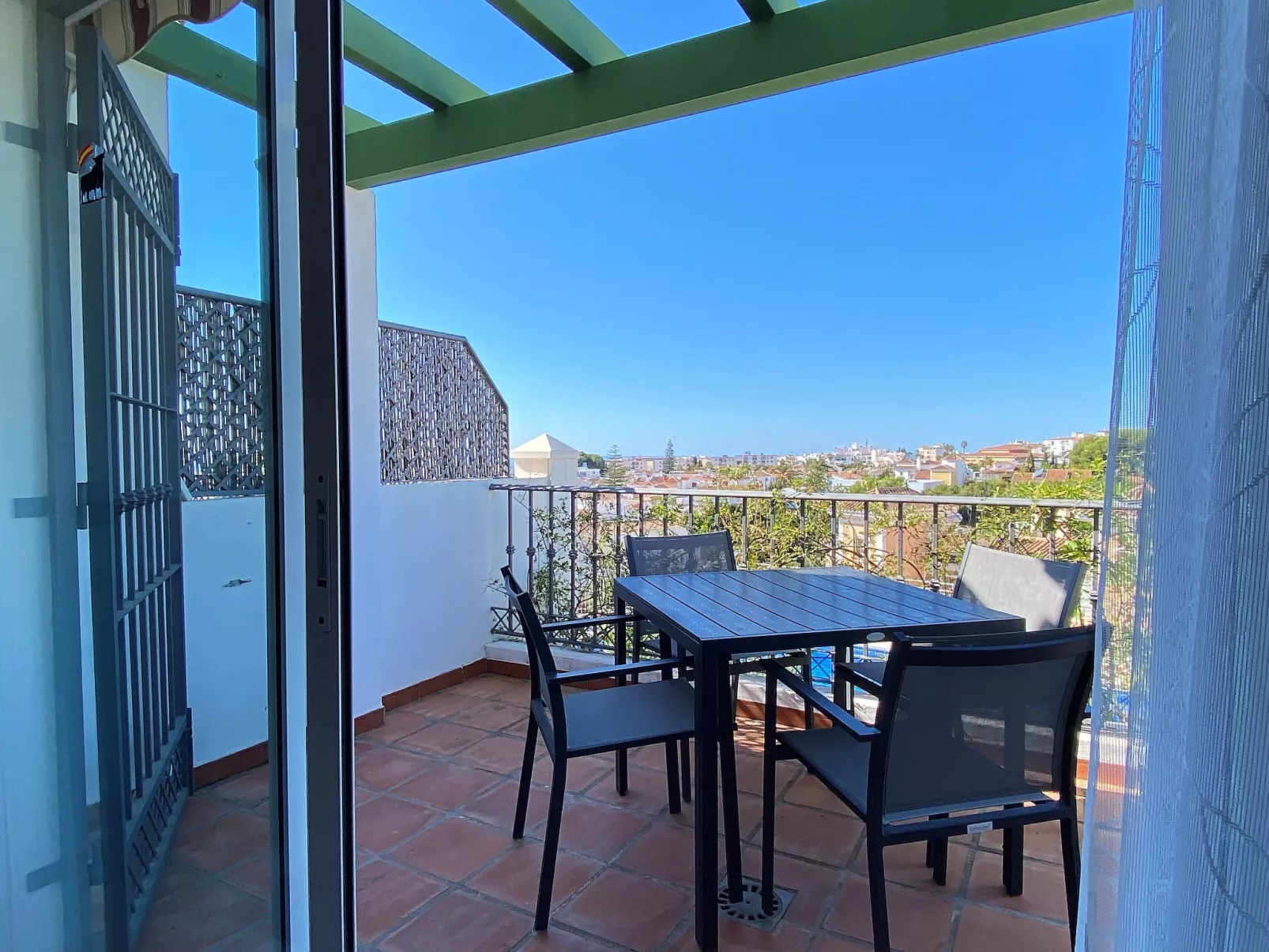 Fuentesol Casa Ekman by Casasol