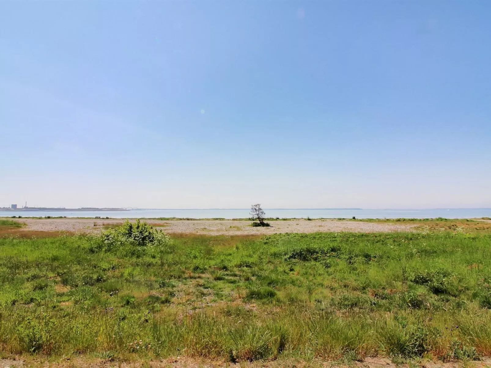 "Enrik" - 123m from the sea - Buiten