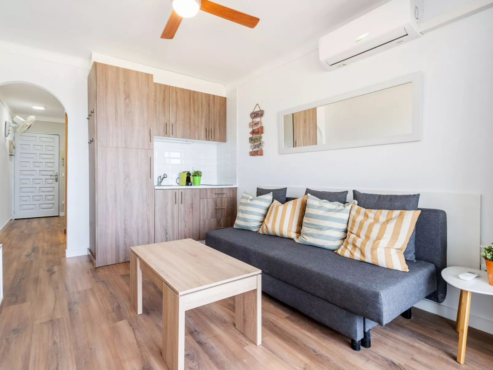 WELCS APARTAMENTO 085 EMP Frente al Mar