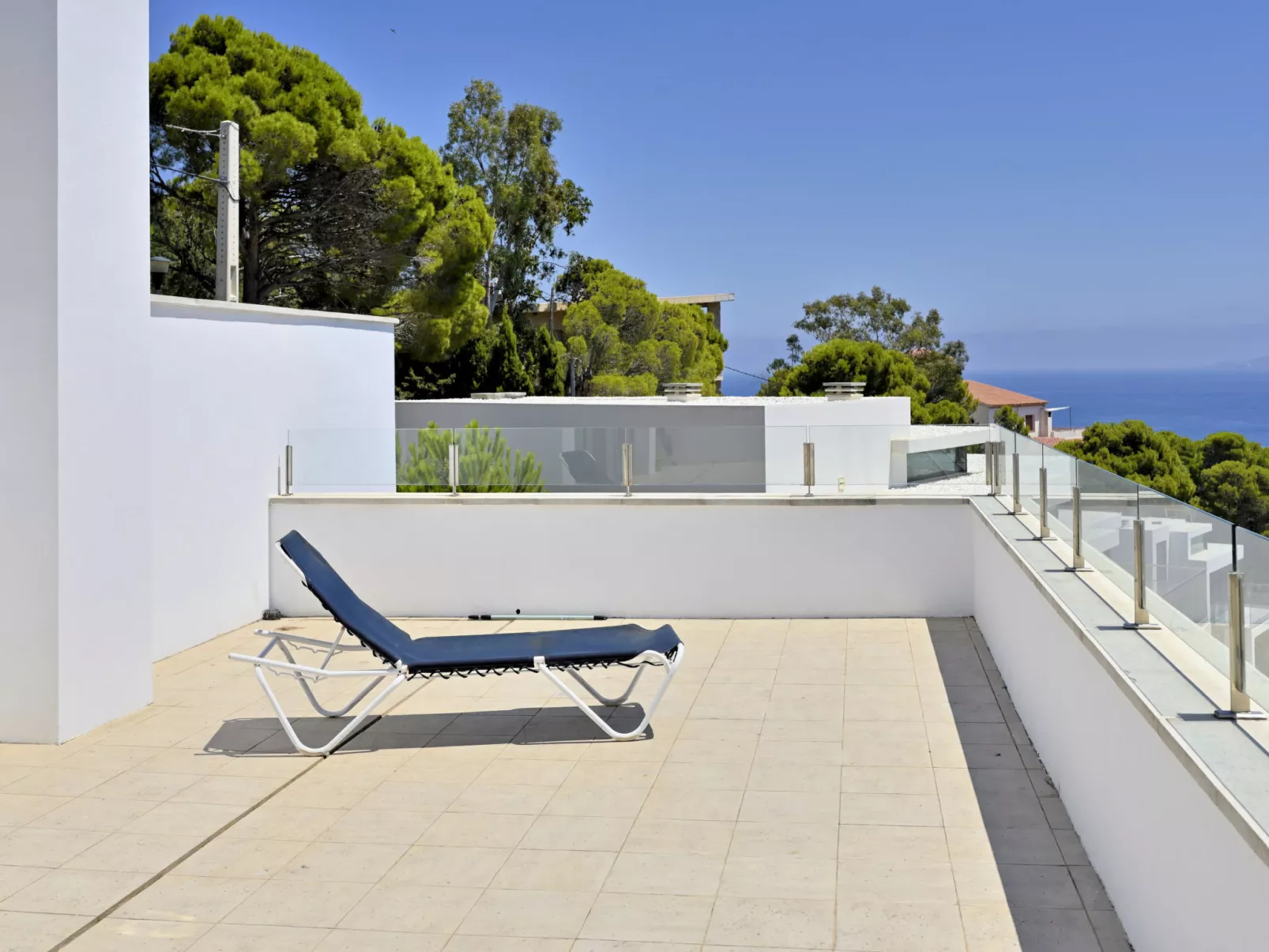 WELCS VILLA MODERNA 031 EMP con Piscina y Vistas