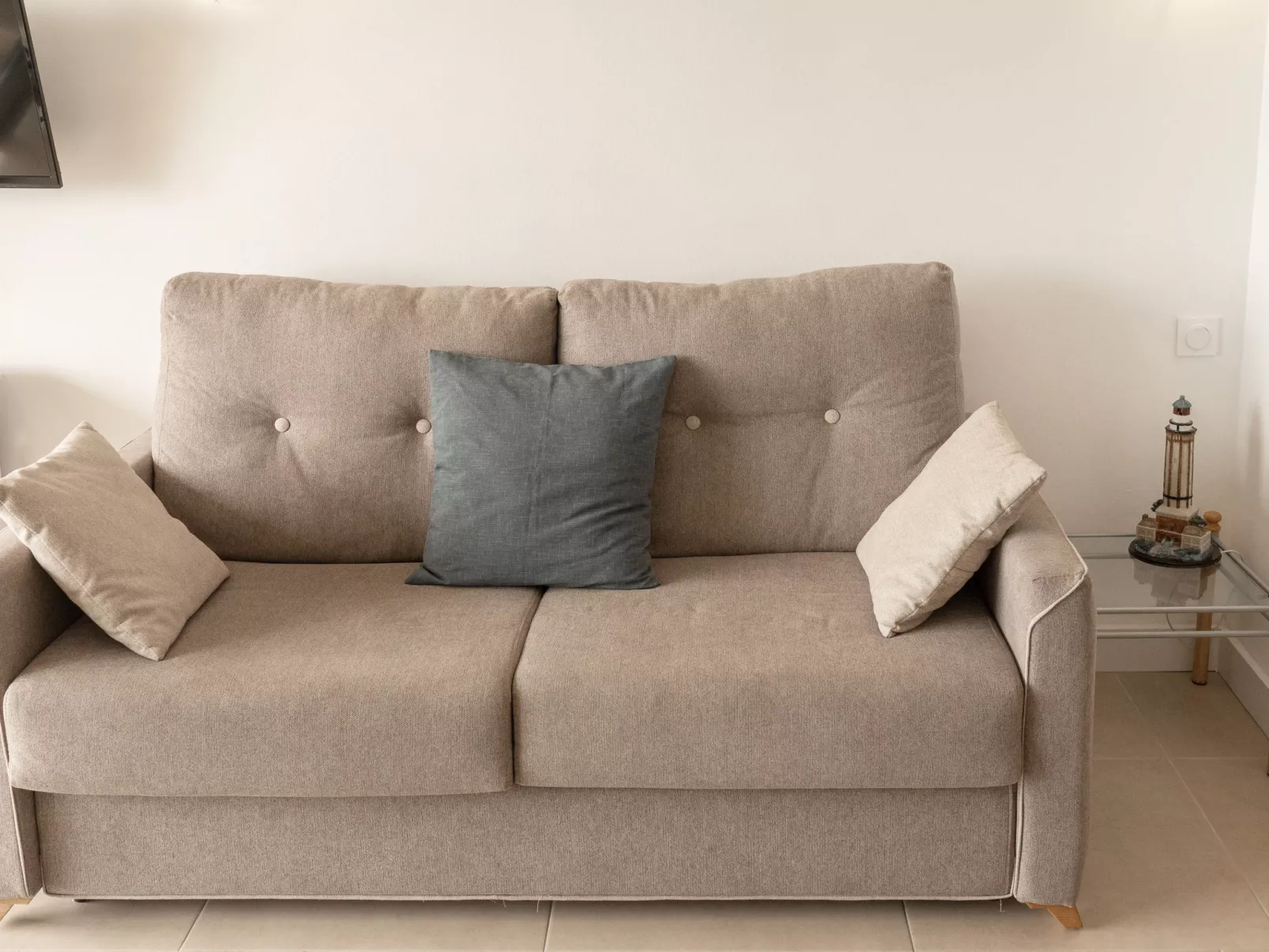 WELCS ESTUDIO 124 EMP con vistas al mar - Binnen