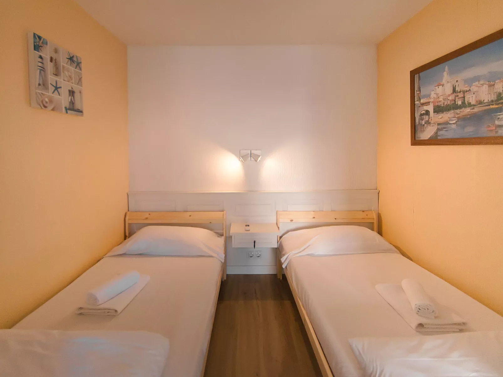 WELCS APARTAMENTO 224 EMP con TERRAZA - Binnen