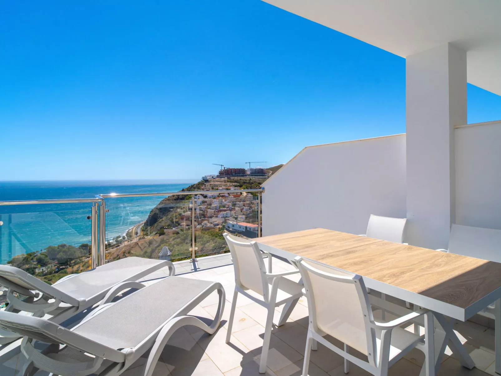 Terrazas de Ladera Duplex 9 by Casasol - Buiten