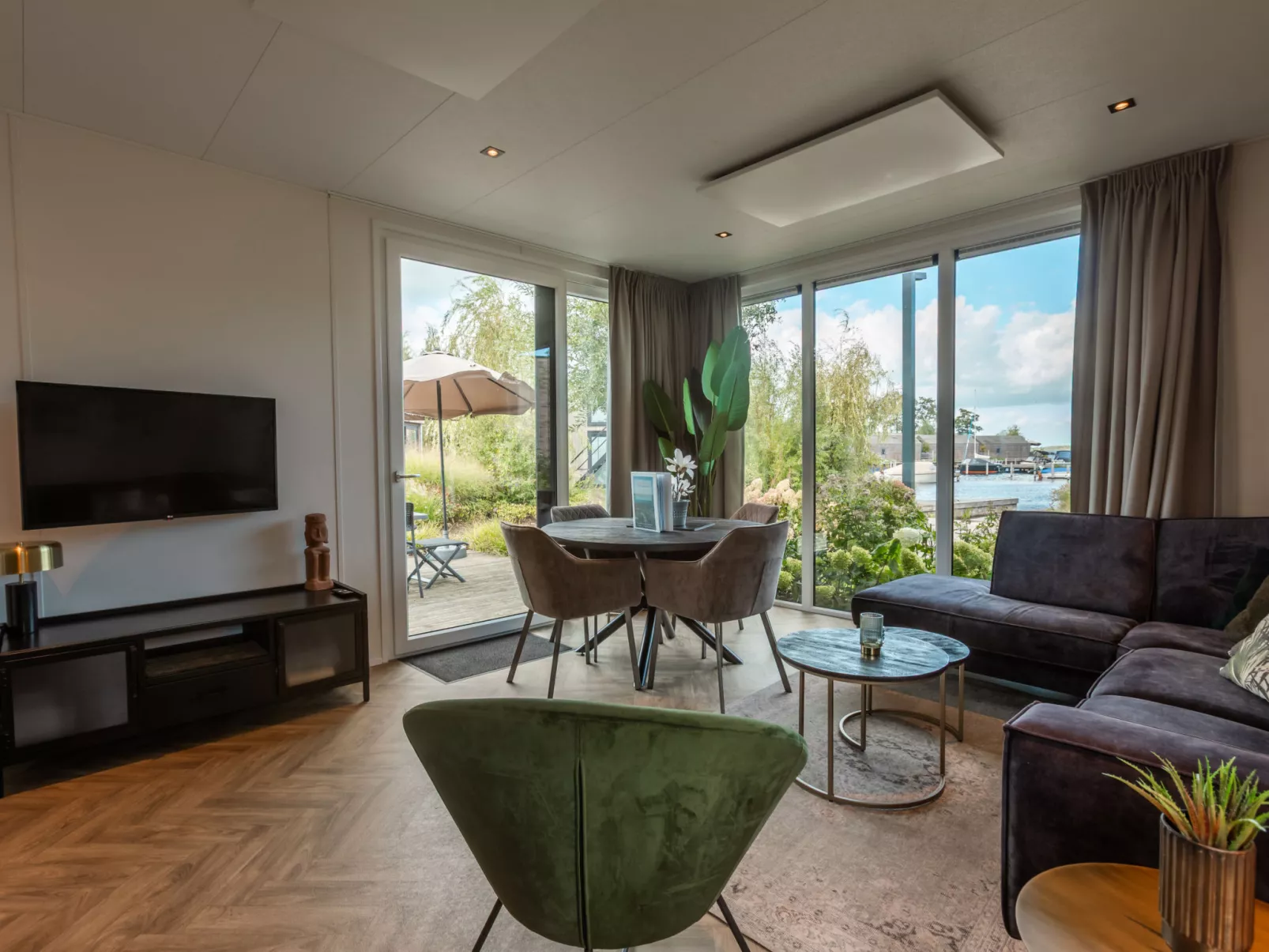 Vakantiepark Wiedense meren - Chalet Comfort - Binnen
