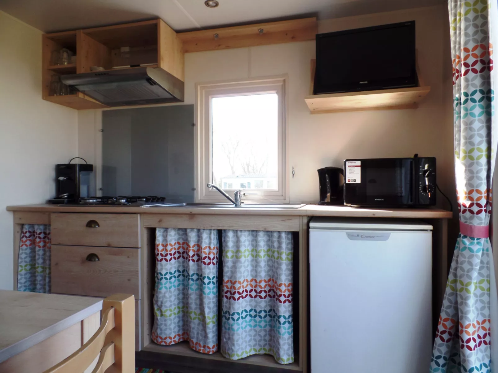 Camping Hofstede Zonnevliet - Pipo wagen - Binnen