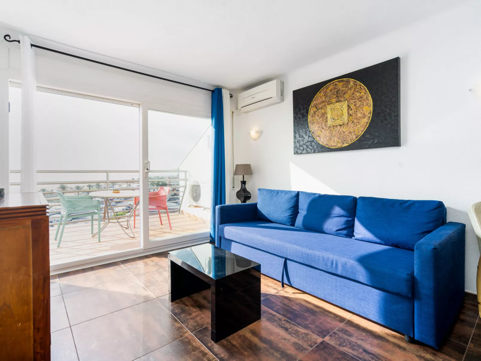 WELCS APARTAMENTO 221 EMP frente al mar - Binnen
