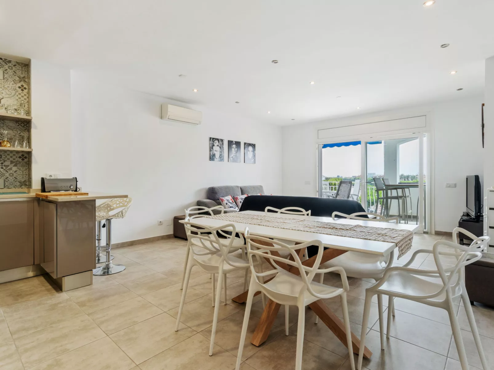 WELCS APARTAMENTO 078 EMP  con inmejorables vista - Binnen