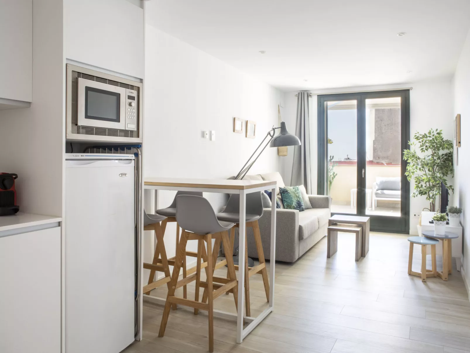 URBAN SUITES SITGES TERRACE - Binnen