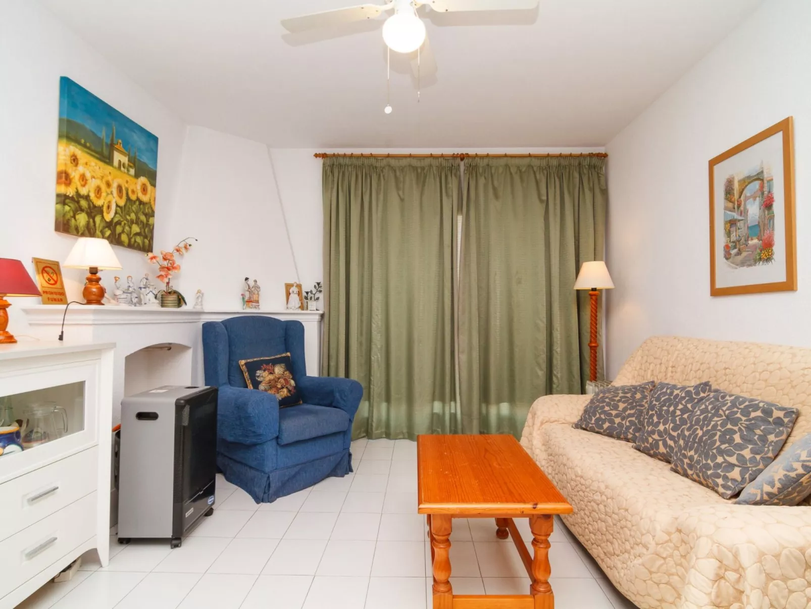 Los Pinos 23 Villas by Casasol - Binnen