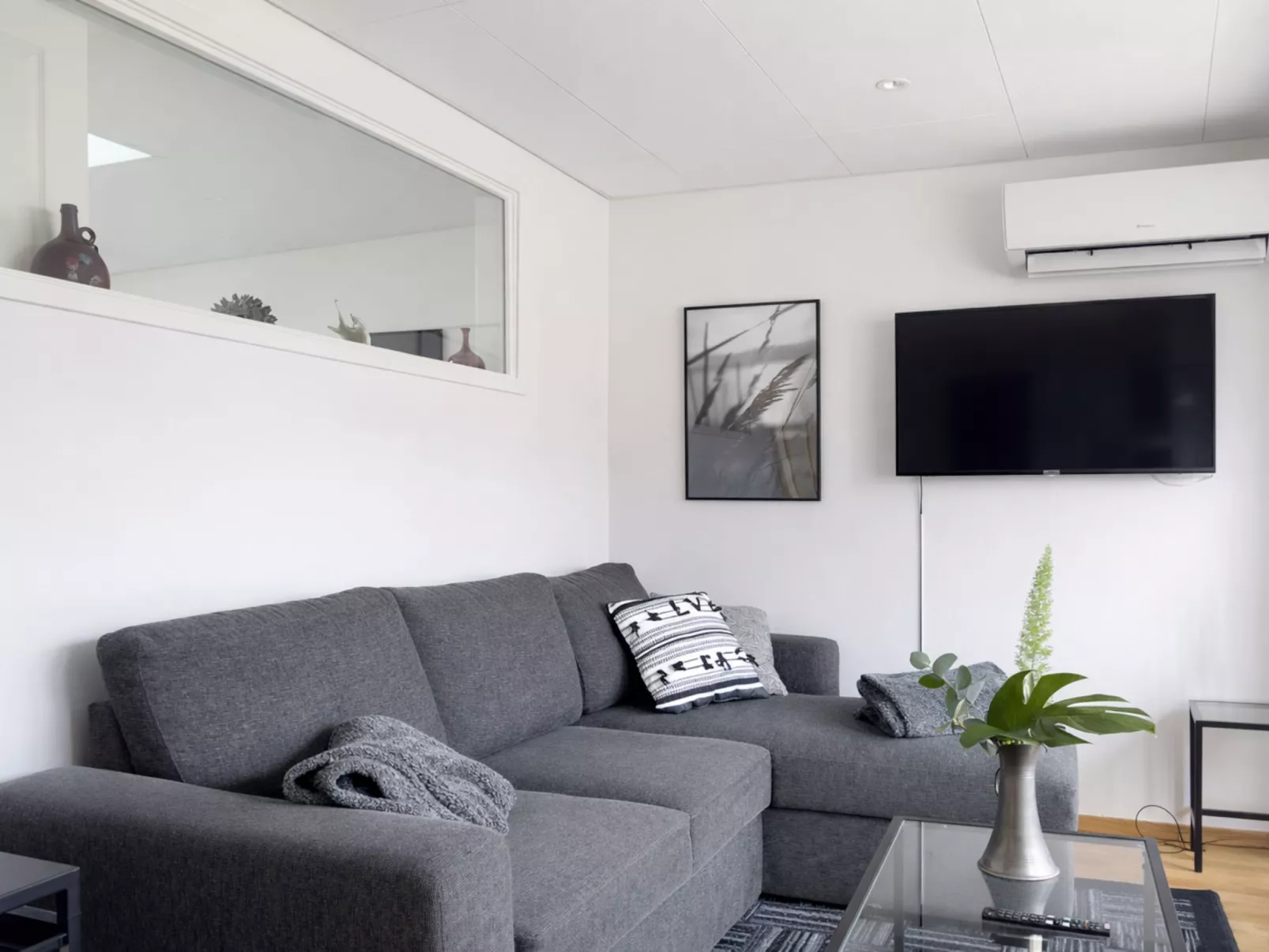 Mellebyrundan - Binnen