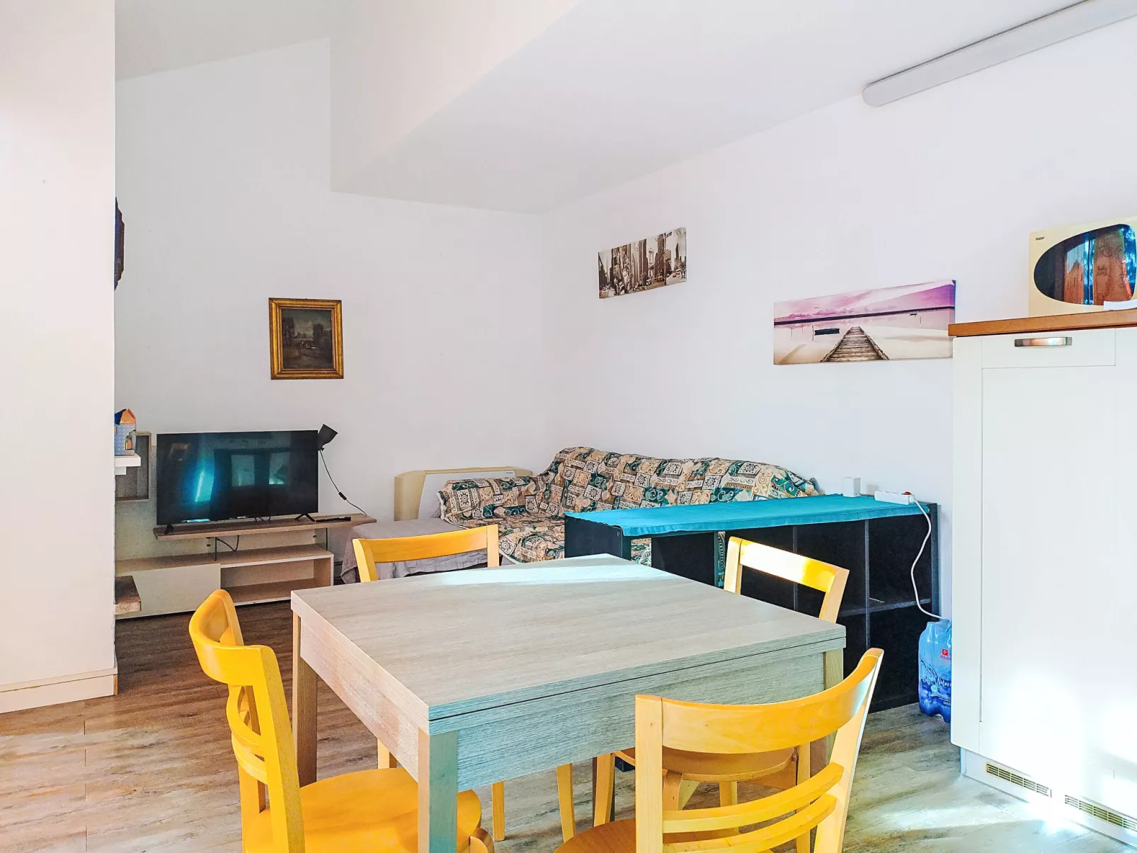 Lake & Pool - Binnen