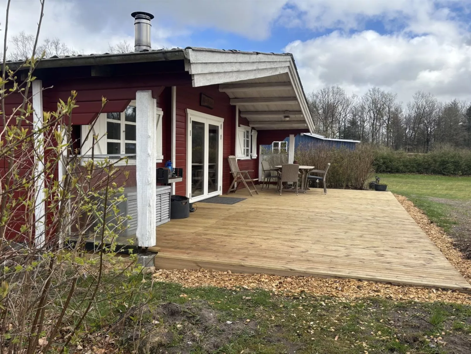 "Jalina" - 30km from the sea - Buiten