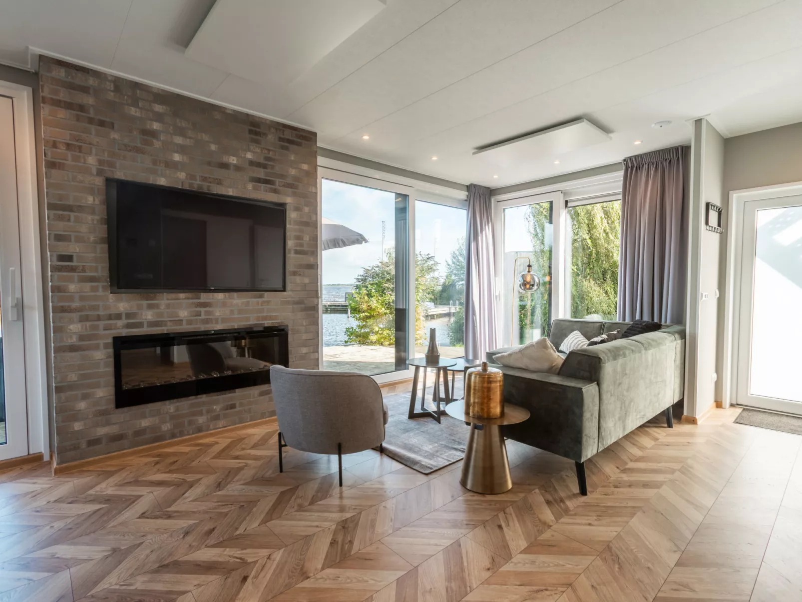 Vakantiepark Wiedense meren - Villa Waterrijk - Buiten