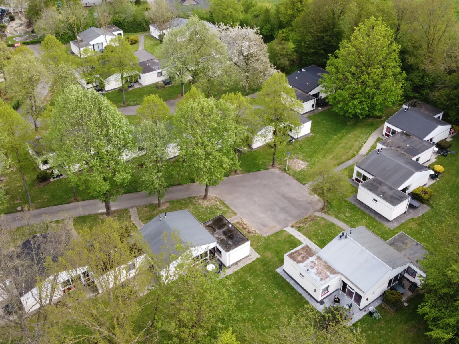 Bungalowpark Simpelveld - Schakel 5 - Buiten
