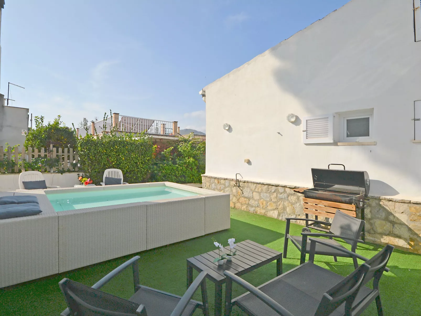 Villa Diana - Buiten