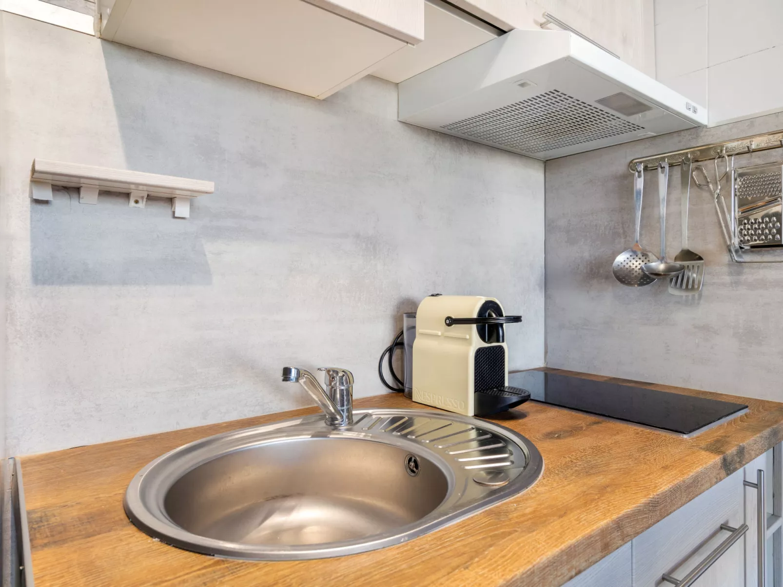 WELCS ESTUDIO 156 PDA en el centro - Binnen