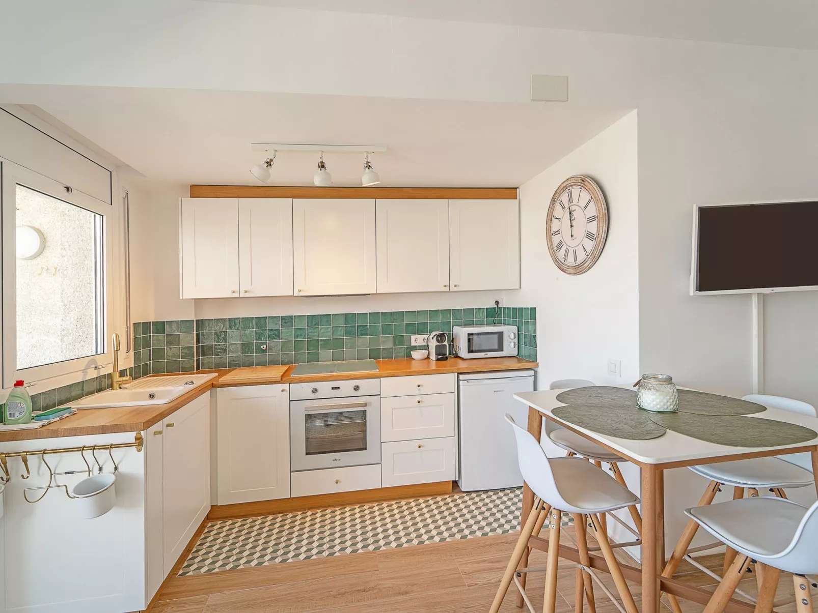 WELCS APARTAMENTO 143 EMP con vistas al canal - Binnen