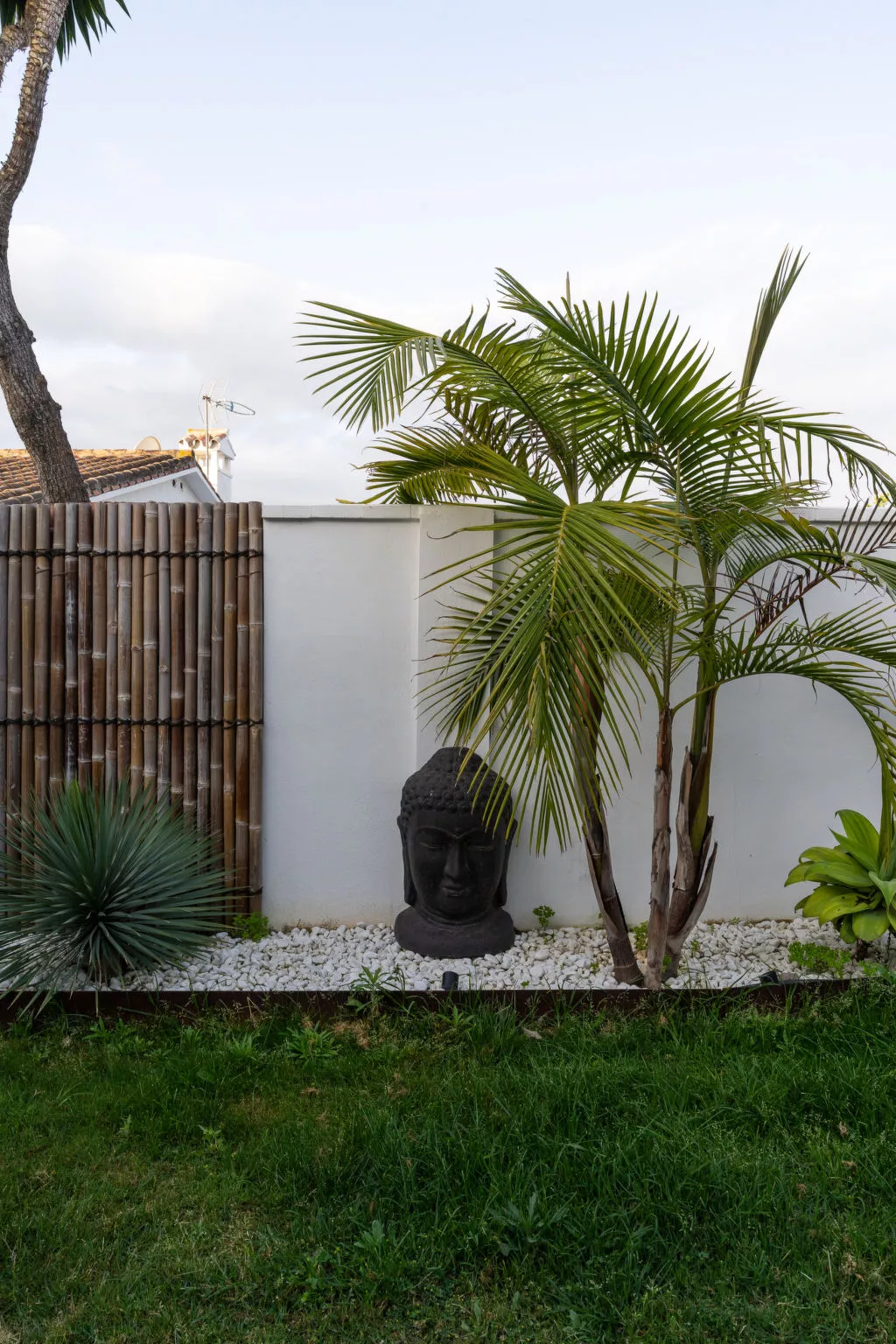 Villa Madrugada, beachside villa in Costabella - Buiten